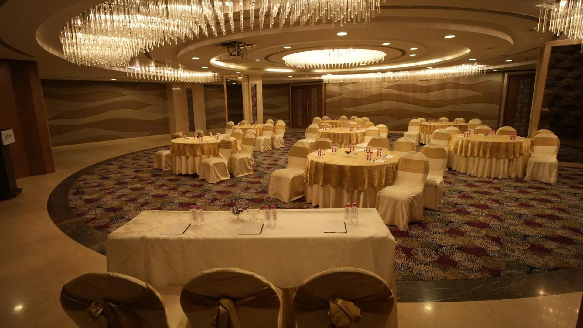 Radisson Udaipur Otel