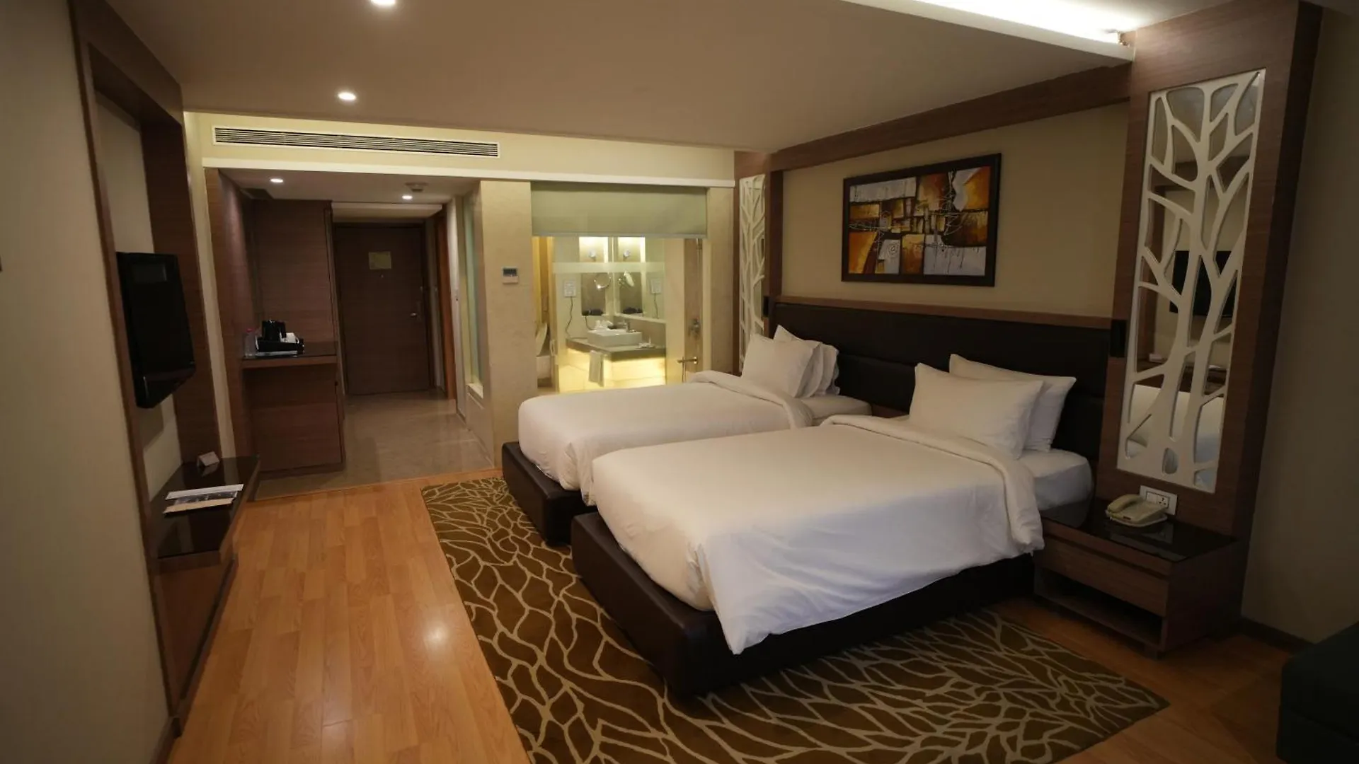 ****  Radisson Udaipur Otel Hindistan