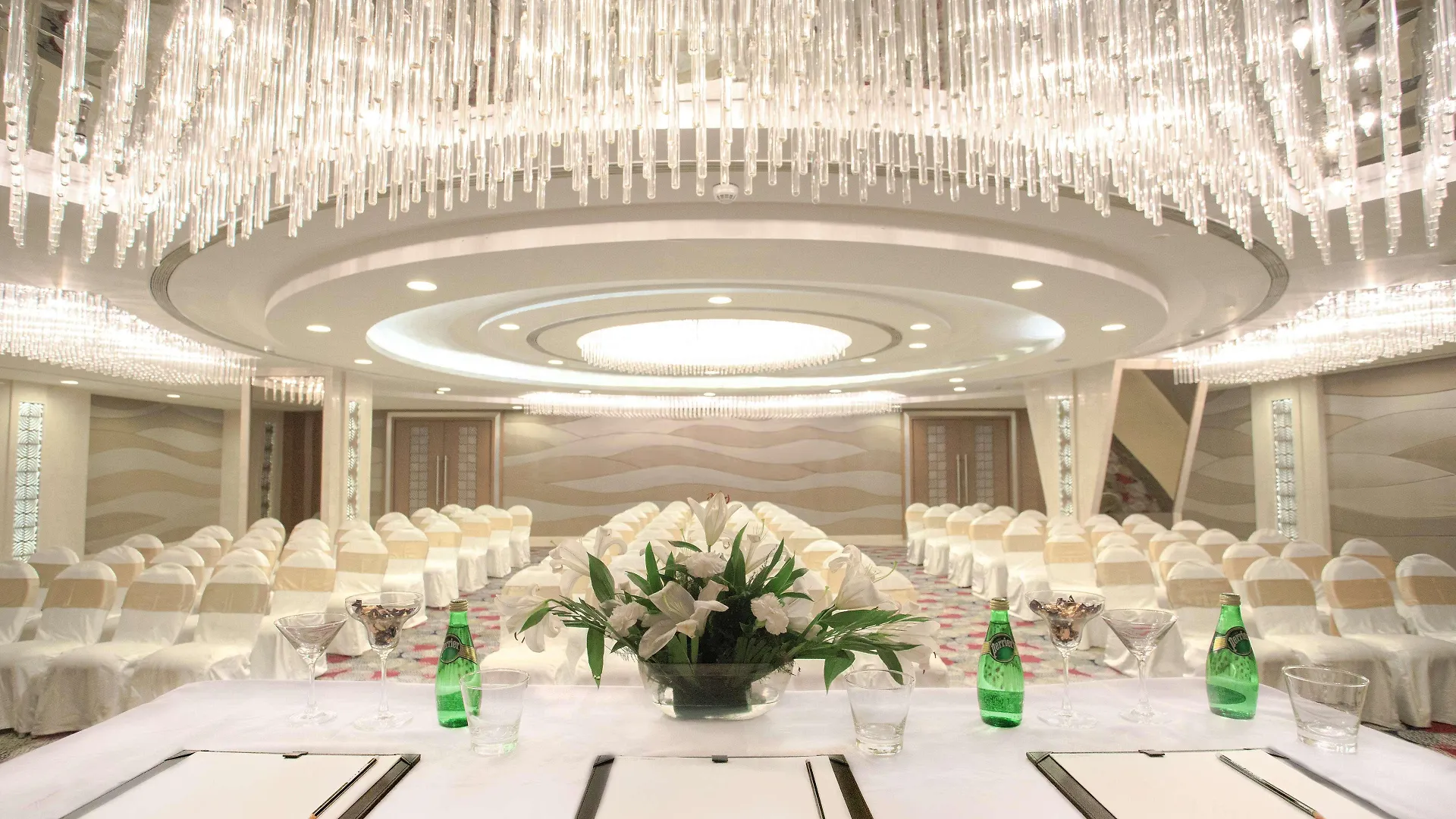 Отель Radisson Удайпур